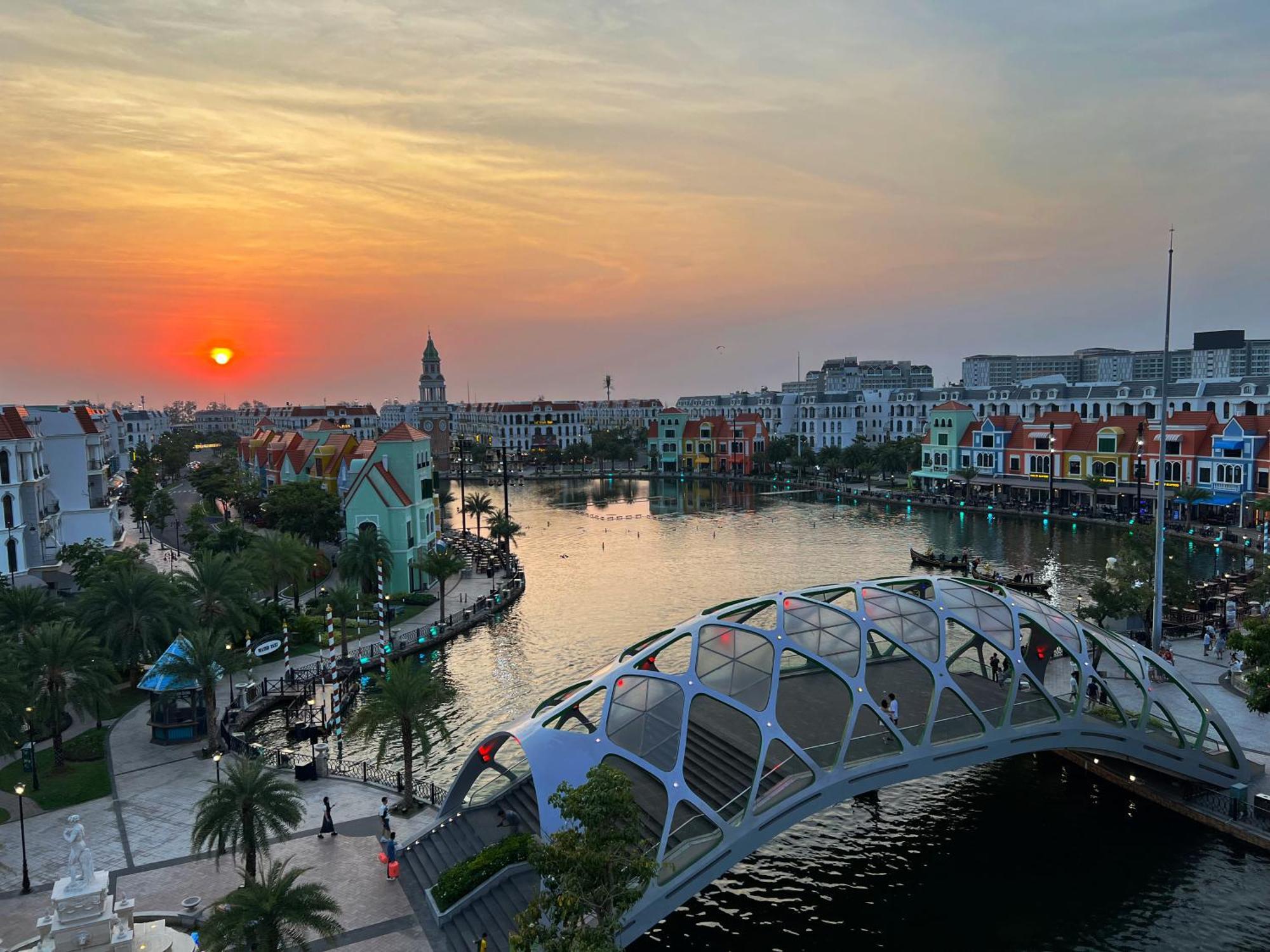 Legacy Hotel - Grand World Phú Quốc Ngoại thất bức ảnh