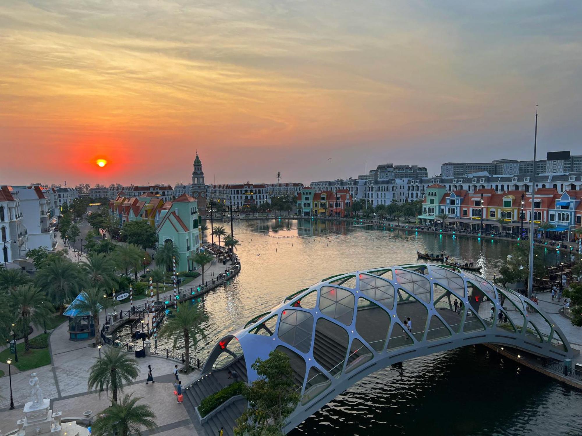 Legacy Hotel - Grand World Phú Quốc Ngoại thất bức ảnh
